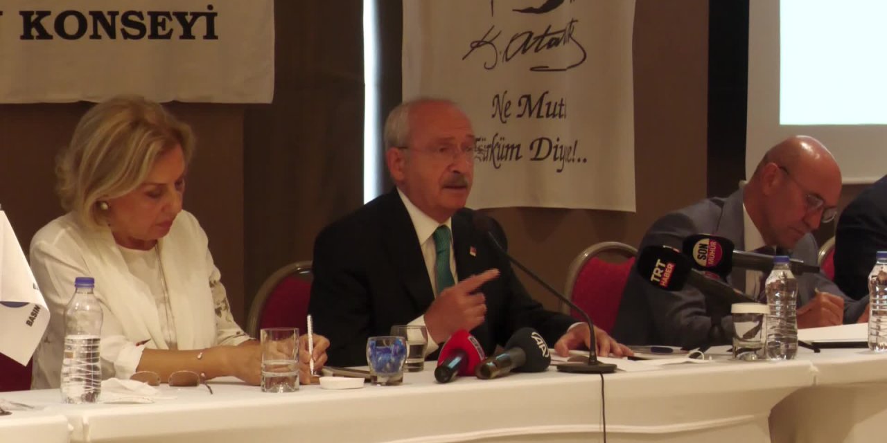 KILIÇDAROĞLU: "25 BİN TİRAJI OLMAYAN GAZETELER 300 BİN TİRAJ ÜZERİNDEN PARA ALIYOR. DEVLET AÇIKÇA SOYULUYOR"