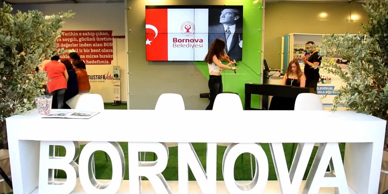 FUARDA BORNOVA BELEDİYESİ STANDINA BÜYÜK İLGİ