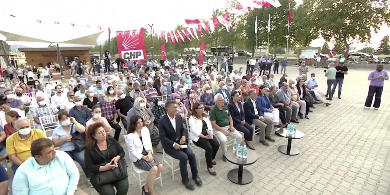 CHP'Lİ SARIBAL AKP DÖNEMİ TARIMINI KİTAPLAŞTIRDI: "10 MİLYON DÖNÜM TARIM ALANINI DÖNDÜREMEYECEK NOKTAYA GELDİK"