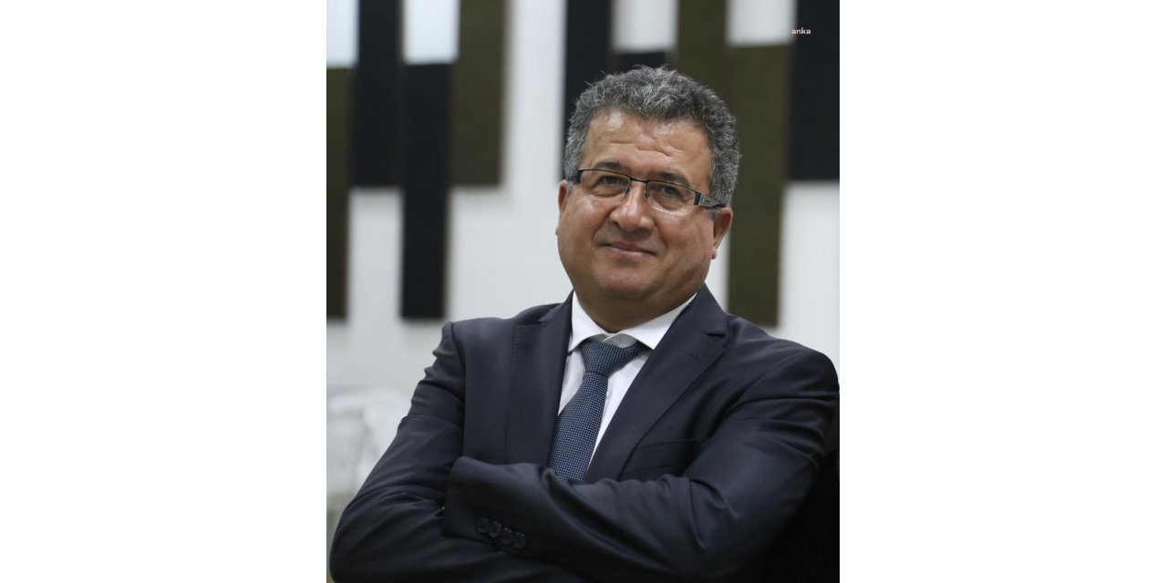 EMEKLİ HAKİME, İRFAN FİDAN’A HAKARET GEREKÇESİYLE AÇILAN DAVA BAŞLADI