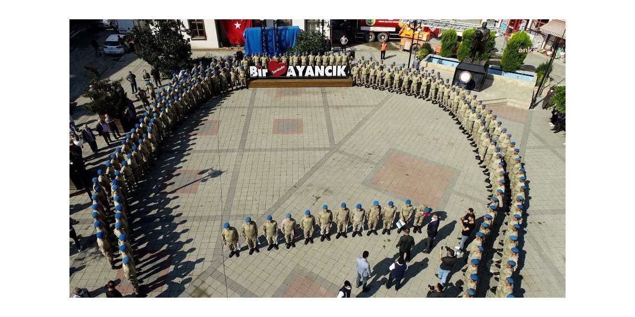 KOMANDOLAR SEL BÖLGESİ AYANCIK’TAN AYRILDI