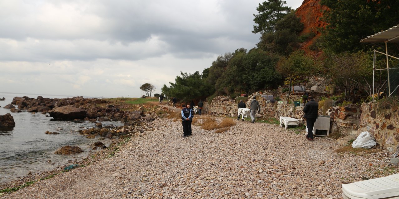 BURGAZADA'DAKİ MADAM MARTHA KOYU İÇİN AÇILAN KİRALAMA İHALESİİPTAL EDİLDİ