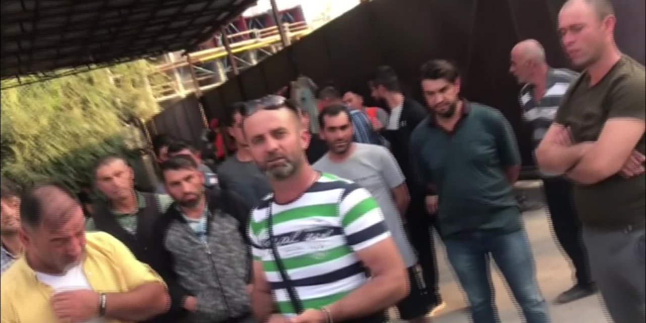 KAZAKİSTAN’DA İŞVEREN TARAFINDAN MAĞDUR EDİLEN 70 İŞÇİ YURDA DÖNÜŞİÇİN YARDIM İSTEDİ