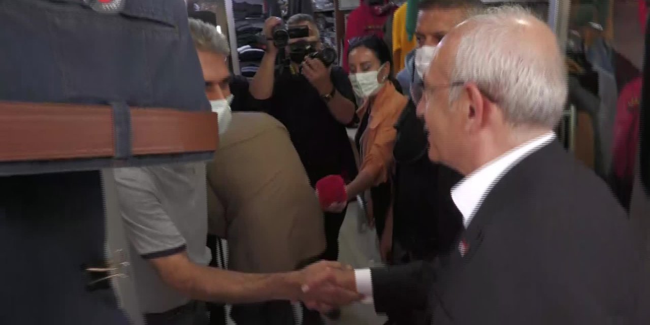 KIRKLARELİLİ ESNAFTAN KILIÇDAROĞLU’NA: “LÜTFEN ÇAY FİLAN DAĞITMIYORSANIZ BİZE BİRER DÜRBÜN GETİRİN HÜKÜMET YETKİLİLERİNİ YAKINDAN GÖREMİYORUZ”
