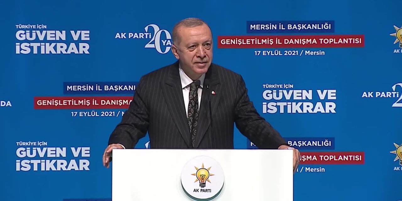 ERDOĞAN'DAN MUHALEFETE: "ONLARIN GÜNDEMİNDE ÜLKEYİ GERMEK, KAOSA SÜRÜKLEMEK, NEFRET SİYASETİYLE İNSANIMIZI KUTUPLAŞTIRMAK VAR"