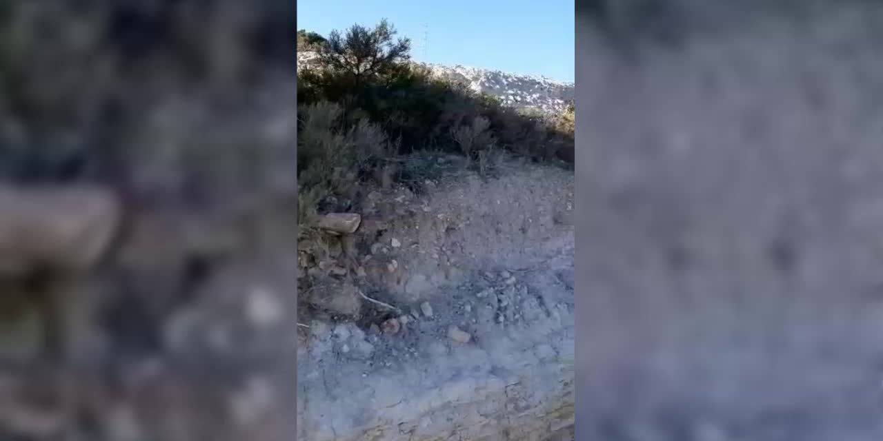 ÇEŞME OVACIK'TA DOĞA TALANI... HAZİNE ARAZİLERİNE KANAL AÇIP ETRAFINI TEL ÖRGÜYLE ÇEVİRDİLER
