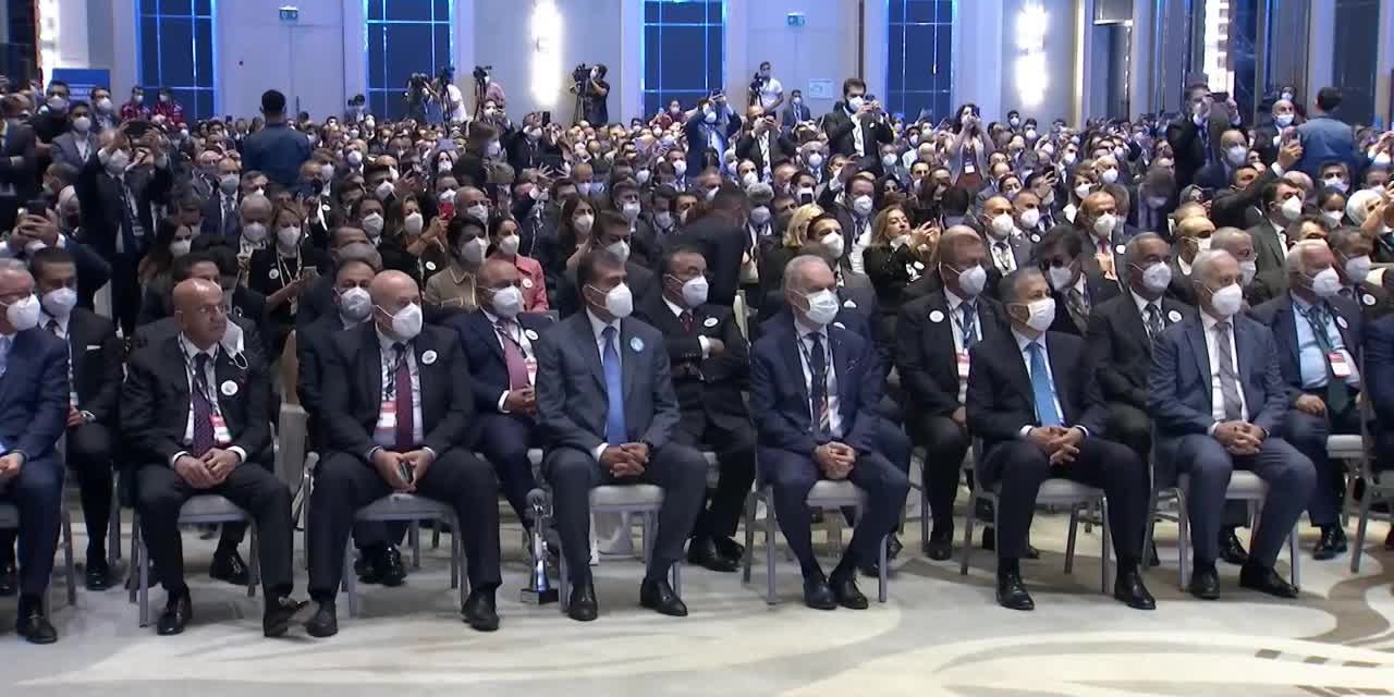 ERDOĞAN: TÜRKİYE, DÜNYA İHRACATINDA YÜZDE 1 PAY SEVİYESİNE ULAŞARAK KRİTİK EŞİĞİ YAKALADI