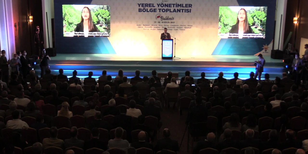 AKP'LİÖZHASEKİ: “KAFALARINDA SAPKIN BİR İDEOLOJİ VAR, ONA GİTMEK İÇİN BELEDİYELERİ BİR VESİLE OLARAK GÖRÜRLERDİ”