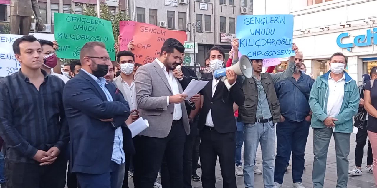 CHP'Lİ MERT BAKŞİ: “BU ÜLKEDE PARTİLİ GENÇ YOKTUR, YOKSUL VE ZENGİN GENÇ VARDIR”
