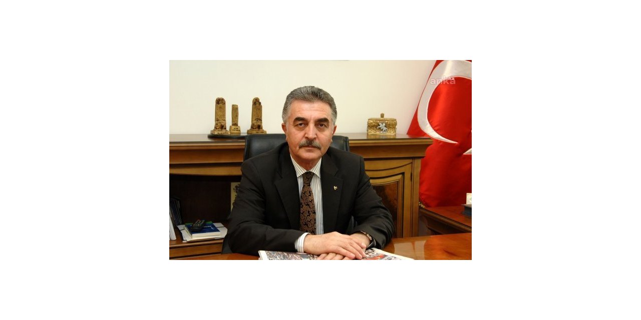 MHP’Lİ BÜYÜKATAMAN: “DAVUTOĞLU’NUN BEYNİNE VE GÖNLÜNE TÜRKLÜĞÜ BİR OPERASYONLA DAHİ SOKMA İHTİMALİ YOKTUR”
