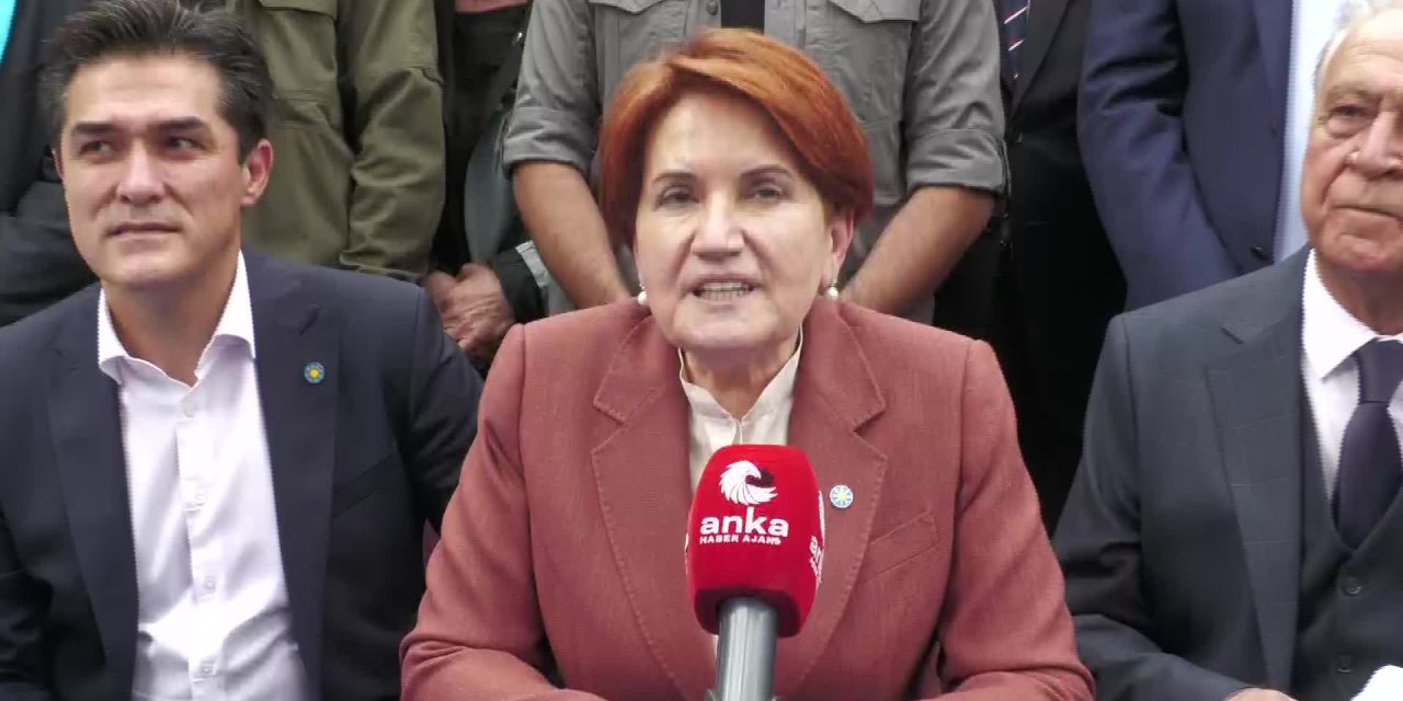 AKŞENER: 500 MİLYON DOLARLIK UÇAKLARLA GEZMEK YERİNE İKİ UÇAĞI SATSALAR TÜRKİYE’NİN BÜTÜN VİLAYETLERİNE İKİŞER BİN KİŞİLİK YURT YAPABİLİRLER