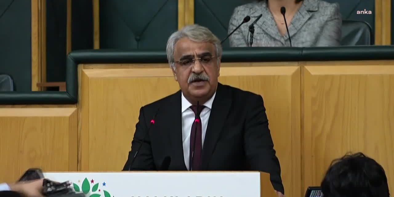 HDP EŞ GENEL BAŞKANI SANCAR: "ÜCRETSİZ EĞİTİM DE BARINMA DA PROTESTO DA HAKTIR. ÖĞRENCİLERİN MÜCADELESİNİN YANINDAYIZ"