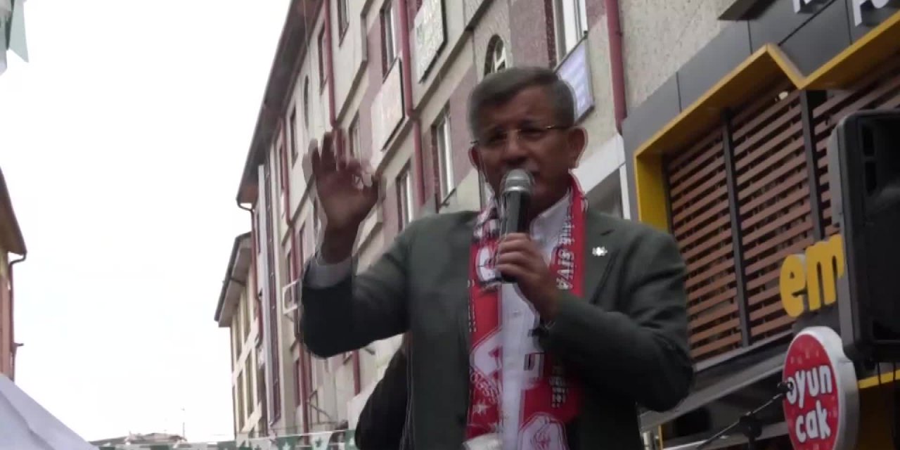 DAVUTOĞLU: “CUMHURİYET TARİHİNİN EN FAİZCİ HÜKÜMETİİLE KARŞI KARŞIYAYIZ”