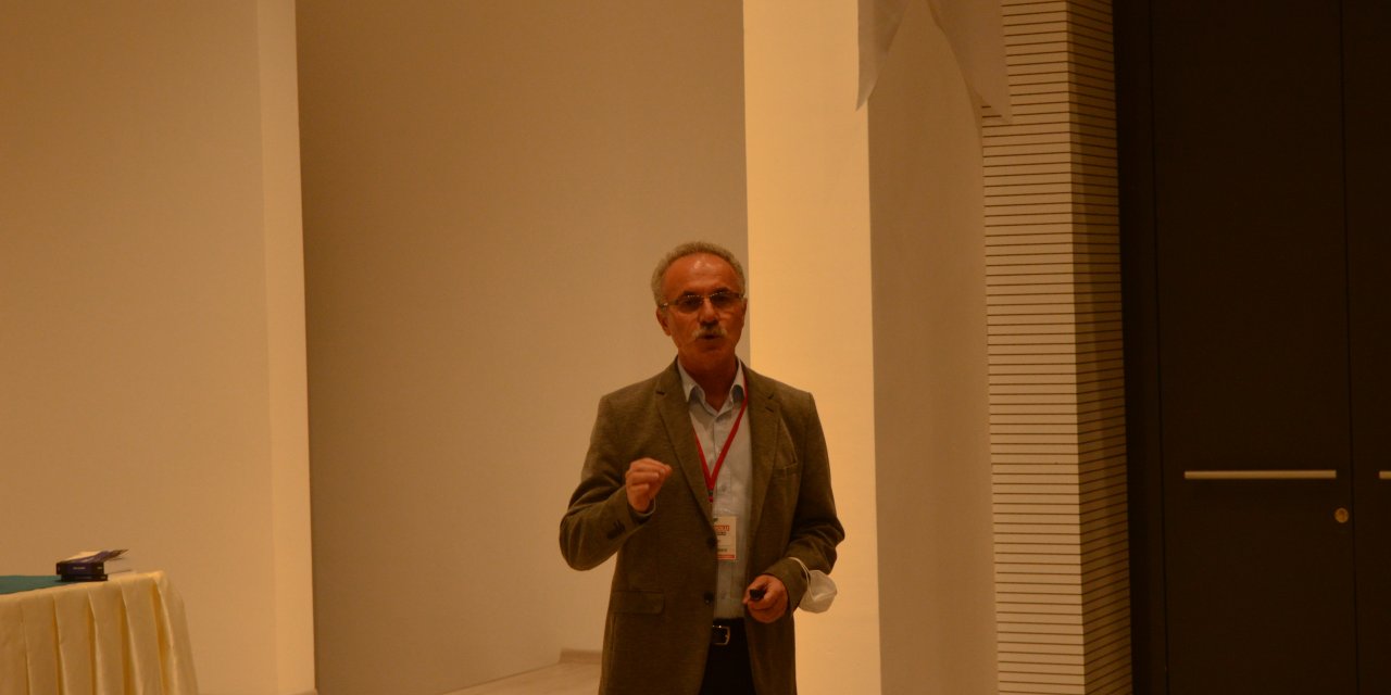CHP’Lİ BELEDİYE MECLİS ÜYELERİNE BÜTÇE VE İMAR EĞİTİMİ VERİLDİ