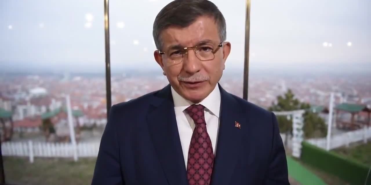 DAVUTOĞLU: “ANAYASA MAHKEMESİ’Nİ‘KAPANMASI GEREKEN BİR KURUM’ OLARAK İLAN ETMEK DEMOKRASİYE VURULABİLECEK EN BÜYÜK DARBEDİR”