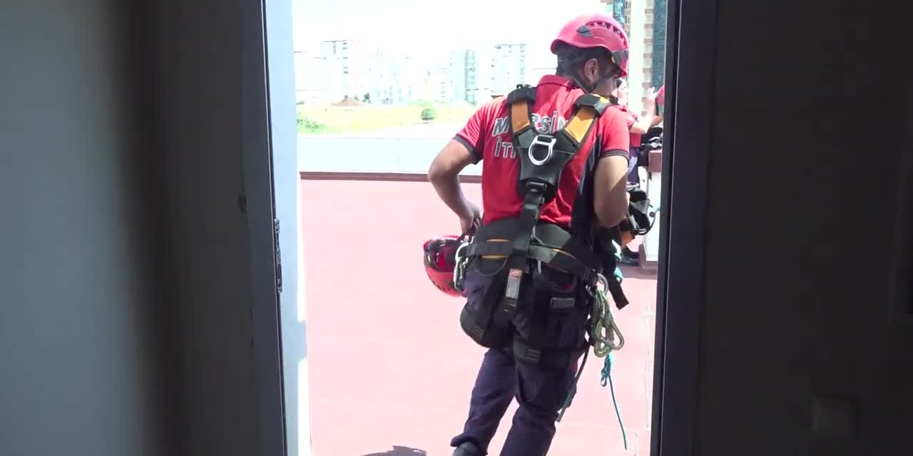 MERSİN BÜYÜKŞEHİR’DEN YANGIN TATBİKATI