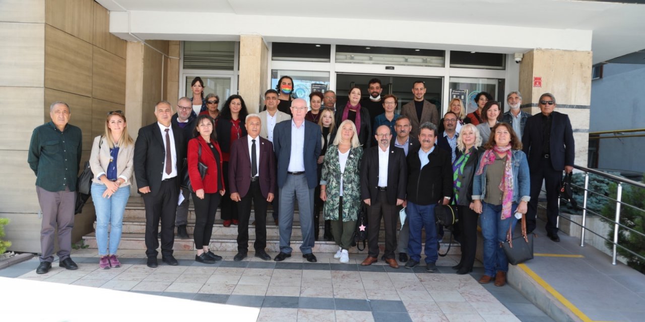 ÇANKAYA KENT KONSEYİ, ODUNPAZARI BELEDİYE BAŞKANI KURT'U ZİYARET ETTİ