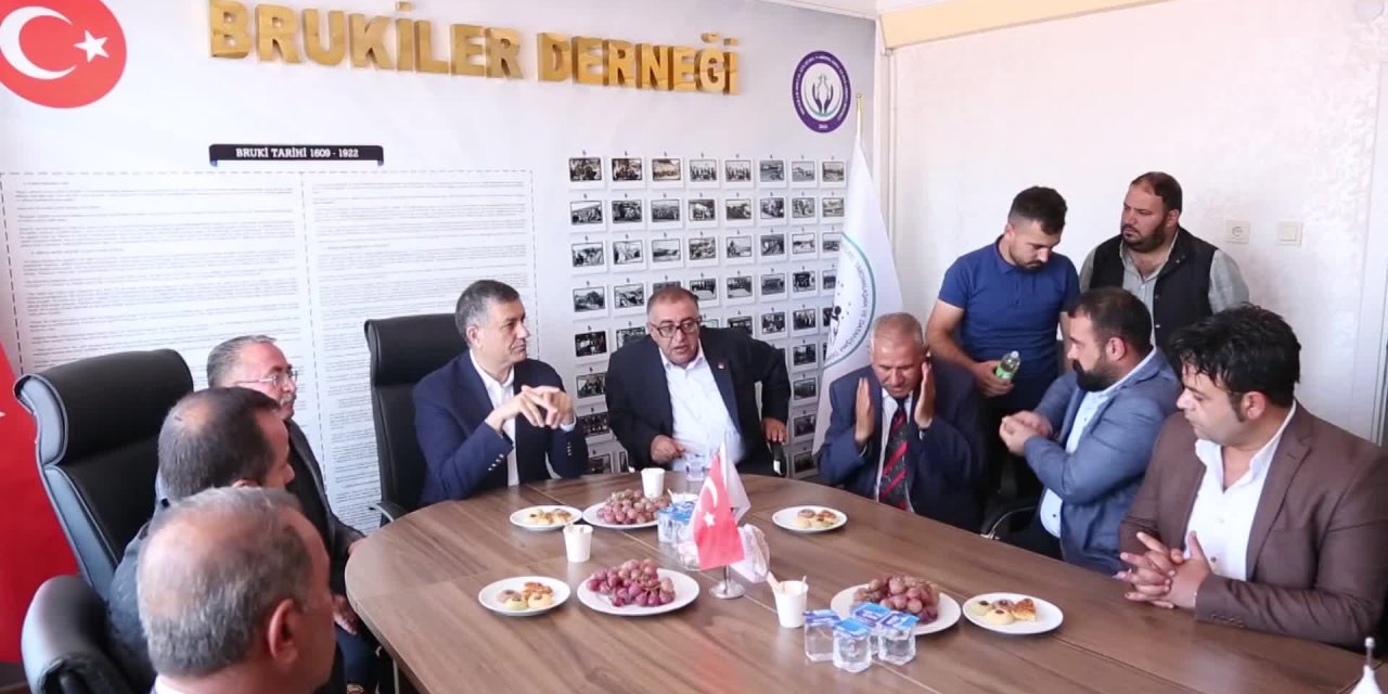 ESENYURT BELEDİYE BAŞKANI KEMAL DENİZ BOZKURT’UN VAN GÖZLEMİ: "VATANDAŞLARIMIZ DERDİNE DERMAN OLACAK BİRİLERİNİ ARIYOR"