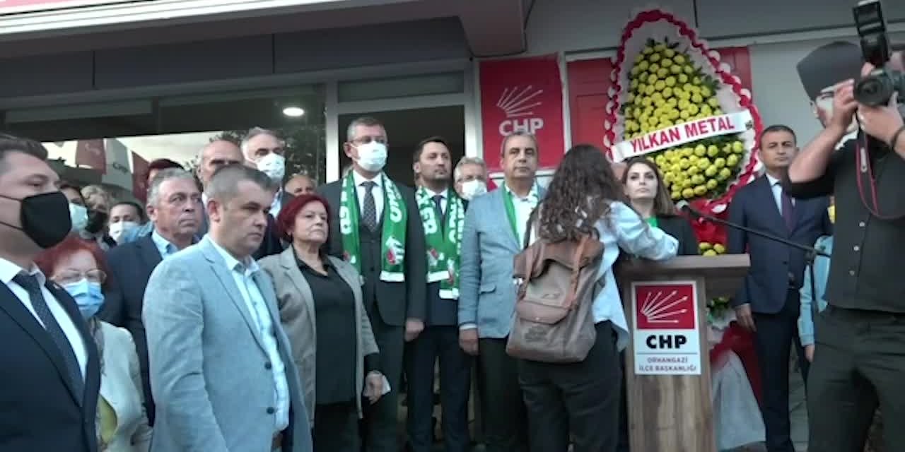 CHP’LİÖZEL: “O BİR OYUN PEŞİNE DÜŞMEMİZ LAZIM”