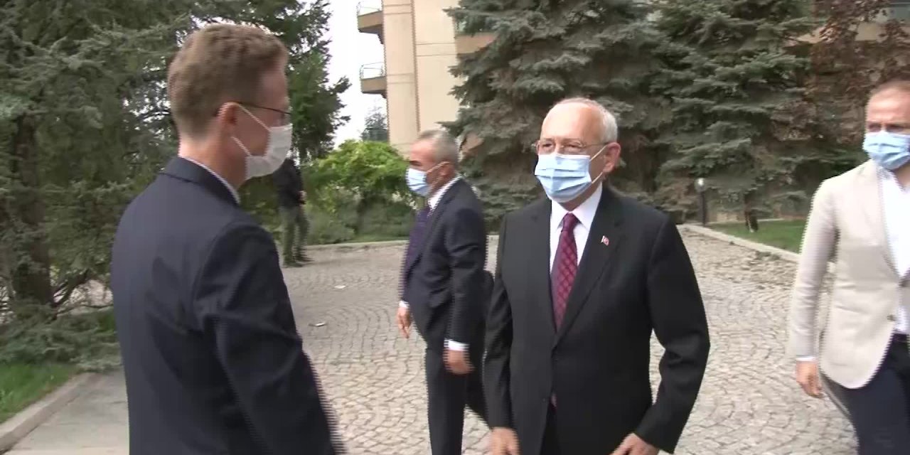 KILIÇDAROĞLU, AB'YE ÜYE DEVLETLERİN BÜYÜKELÇİLERİYLE GÖRÜŞTÜ