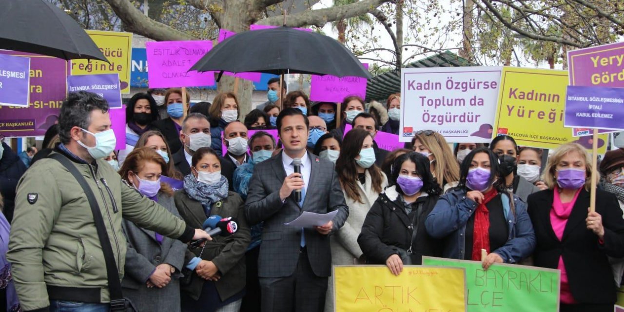 CHP İZMİR'DEN İSTANBUL SÖZLEŞMESİ PROTESTOSU
