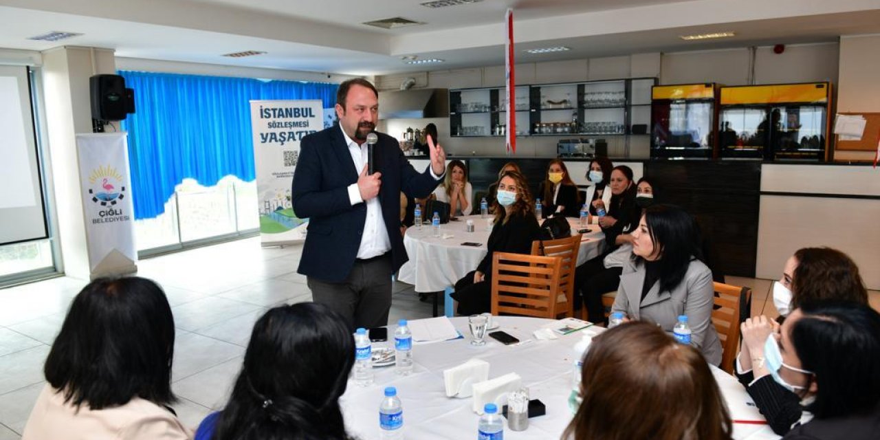 ÇİĞLİ'DE KADIN ÇALIŞMALARI ANLATILDI
