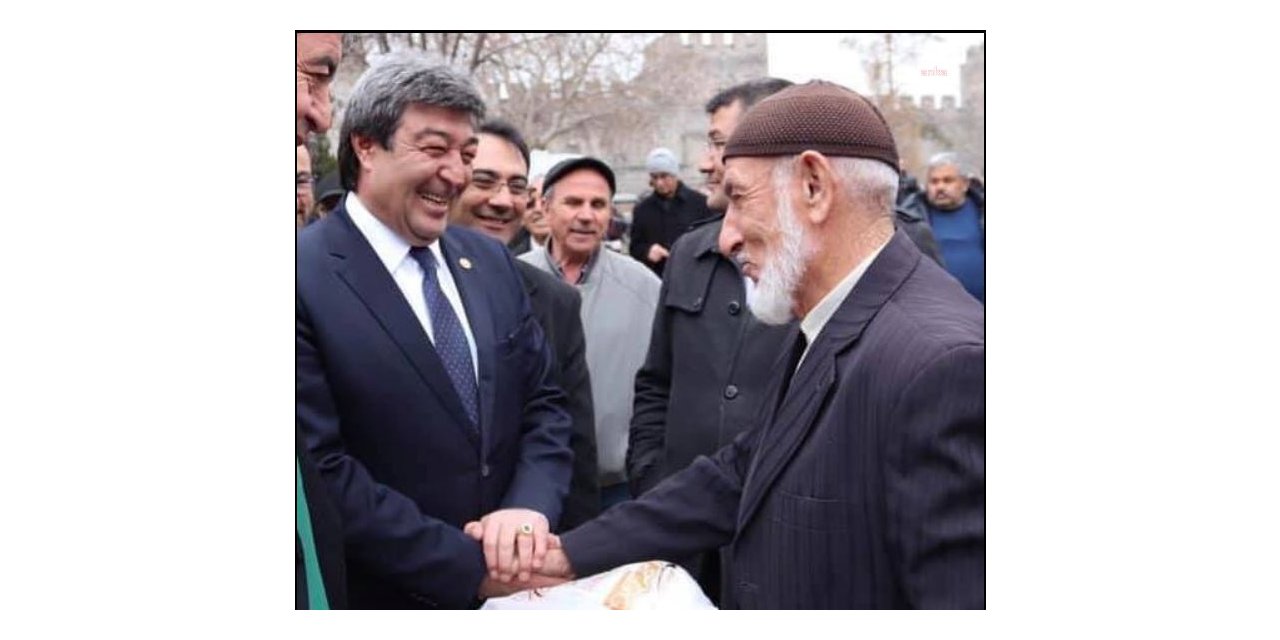 İYİ PARTİLİ ATAŞ: "SİZ BALLI MAAŞLARLA UÇUYORSUNUZ, AMA VATANDAŞ UÇURUMA UÇUYOR"