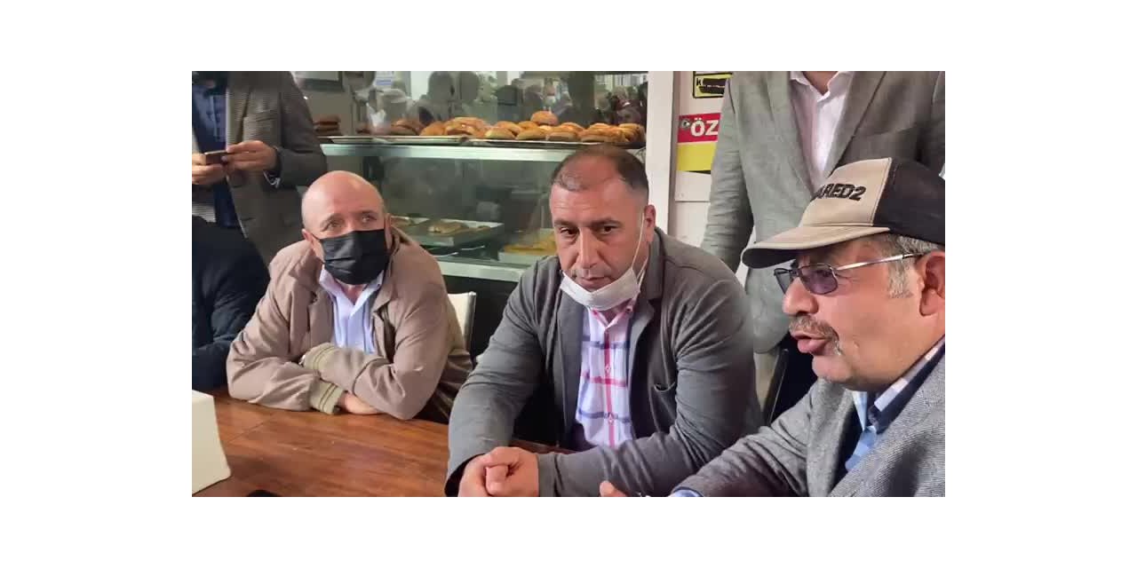 EMEKLİDEN “ZAM” TEPKİSİ: “MAAŞIM BİR ZENGİNİN AYAKKABI BOYASI, ÇOK PERİŞANIZ, MARKETİME KASABIMA GİREMİYORUM, EKMEĞİMİ ALAMIYORUM”