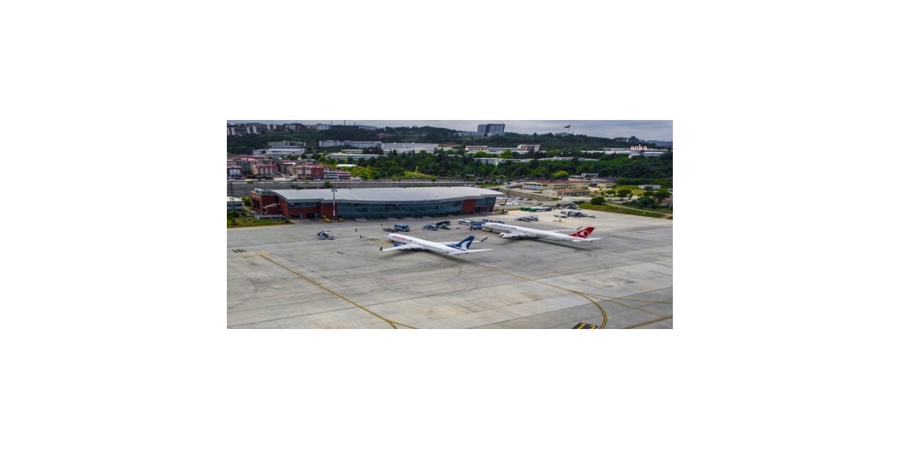 BOMBA İHBARI YAPILAN UÇAK TRABZON HAVALİMANI'NA ACİL İNİŞ YAPTI