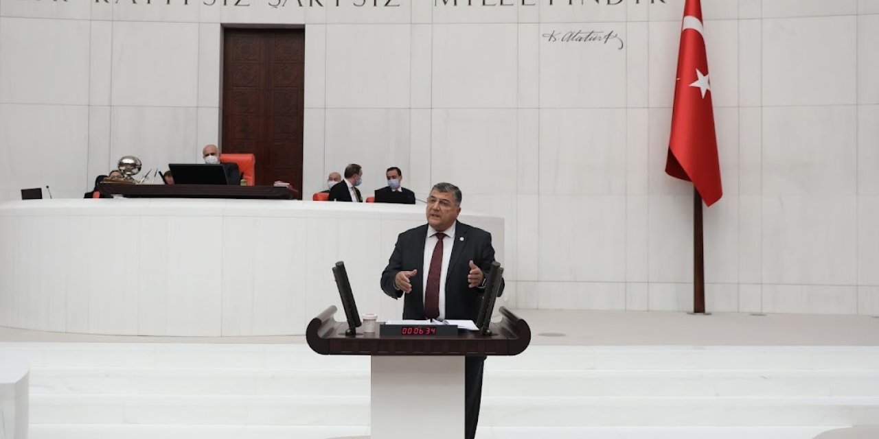 CHP'Lİ SINDIR: "AKP İKTİDARINDA ÇİFTÇİNİN BORCU 83 KAT, VATANDAŞIN BORCU 139 KAT ARTTI"
