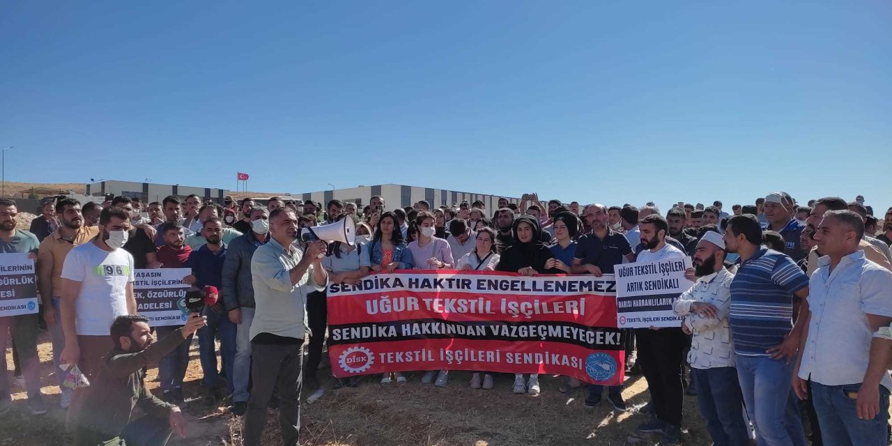 108 MESLEK ÖRGÜTÜ'NDEN UĞUR TEKSTİL İŞÇİLERİNE DESTEK: "TALEPLERİ KABUL EDİLMEZSE DEVAM EDECEK DİRENİŞLERİNİ DESTEKLEYECEĞİZ"