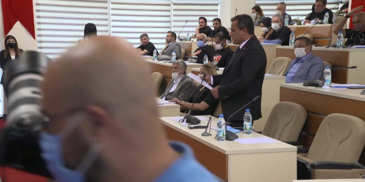 BAYRAKLI BELEDİYE MECLİSİNDEN İSRAİL'E TEPKİ