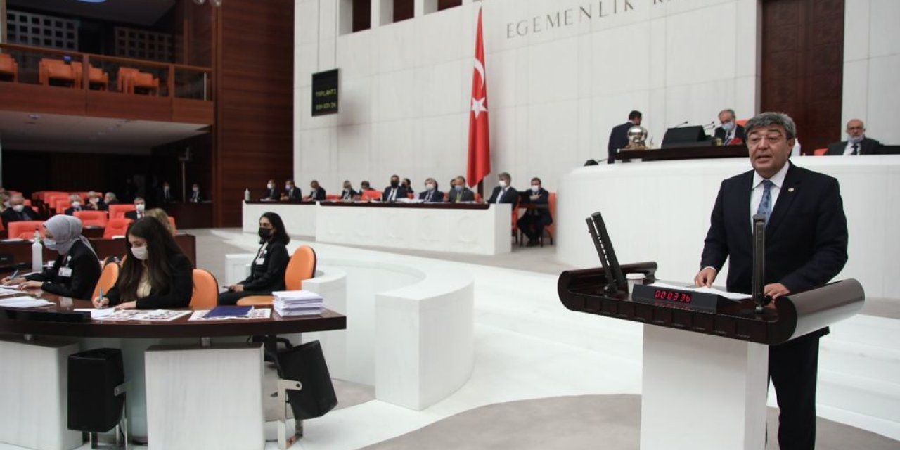 İYİ PARTİLİ ATAŞ'TAN BAKAN ÖZER'E: "OKULLARIMIZDA YÜZ YÜZE EĞİTİME DEVAM EDİLMESİNE YÖNELİK HANGİ PLANLAMALAR YAPILMAKTADIR"