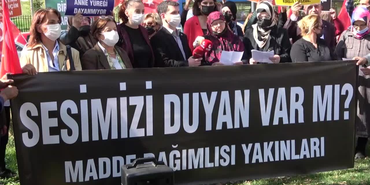 MADDE BAĞIMLISI GENÇLERİN YAKINLARI: “KADIN BAĞIMLILARI AMATEM’LERDE YER YOK DENİLEREK, PSİKİYATRİ BÖLÜMLERİNE YATIRIYORLAR”