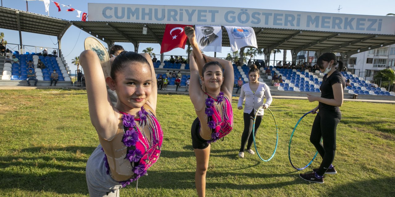 MERSİN’DE DOLU DOLU 19 MAYIS KUTLAMALARI