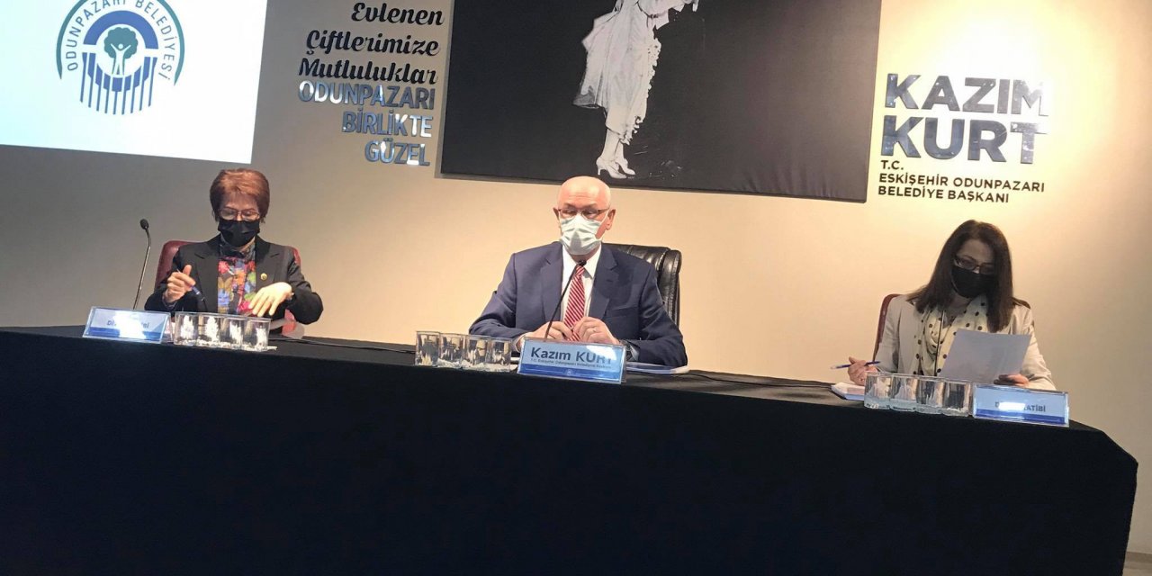 CHP’Lİ ODUNPAZARI BELEDİYE BAŞKANI KAZIM KURT: GİDEN GİDER BİZ BURADAYIZ