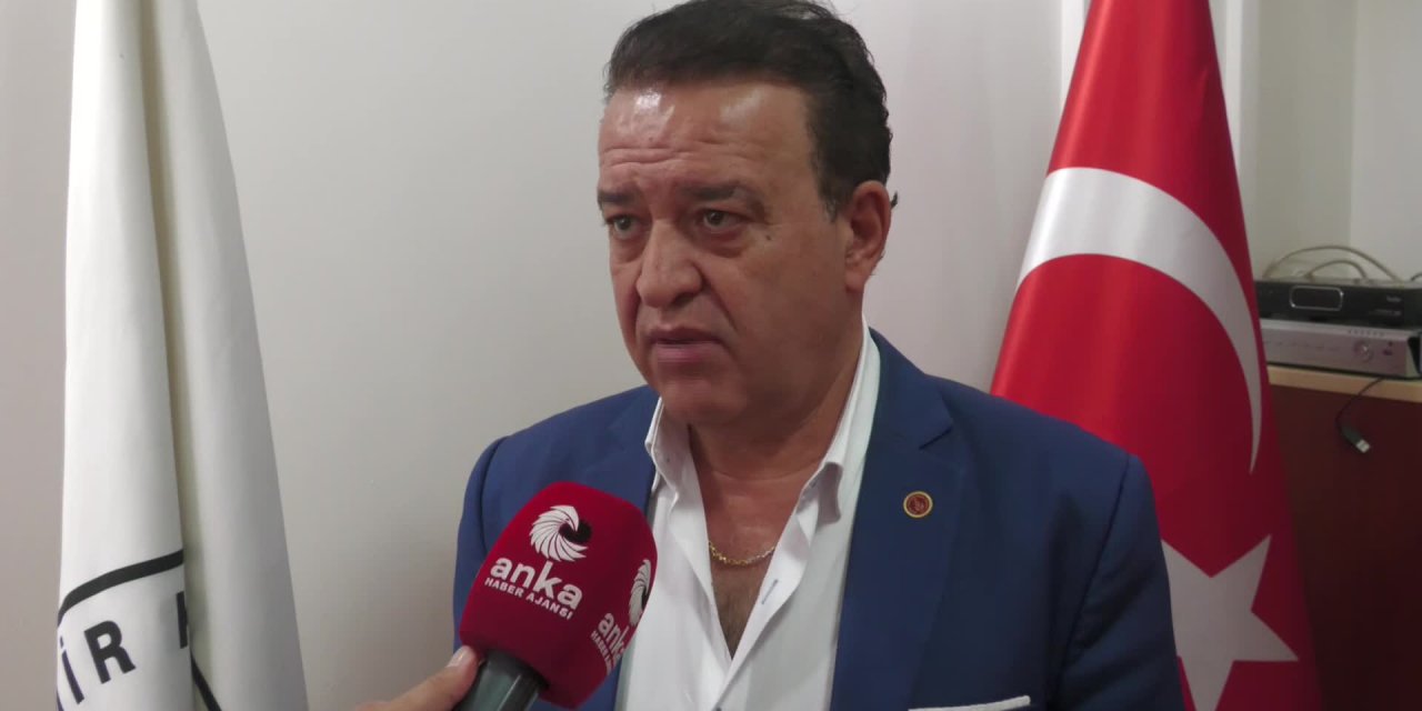 "DÖVİZ BÜROLARINDA KİMLİK ZORUNLULUĞU", İZMİR'DEKİ KUYUMCULARI MEMNUN ETTİ