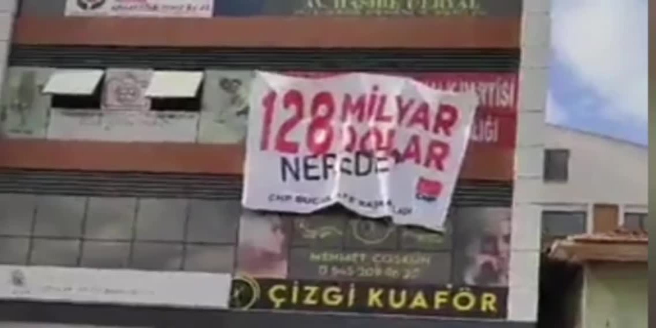 BURDUR'DA "128 MİLYAR DOLAR NEREDE" AFİŞİ NEDENİYLE KESİLEN REKOR CEZA İPTAL EDİLDİ