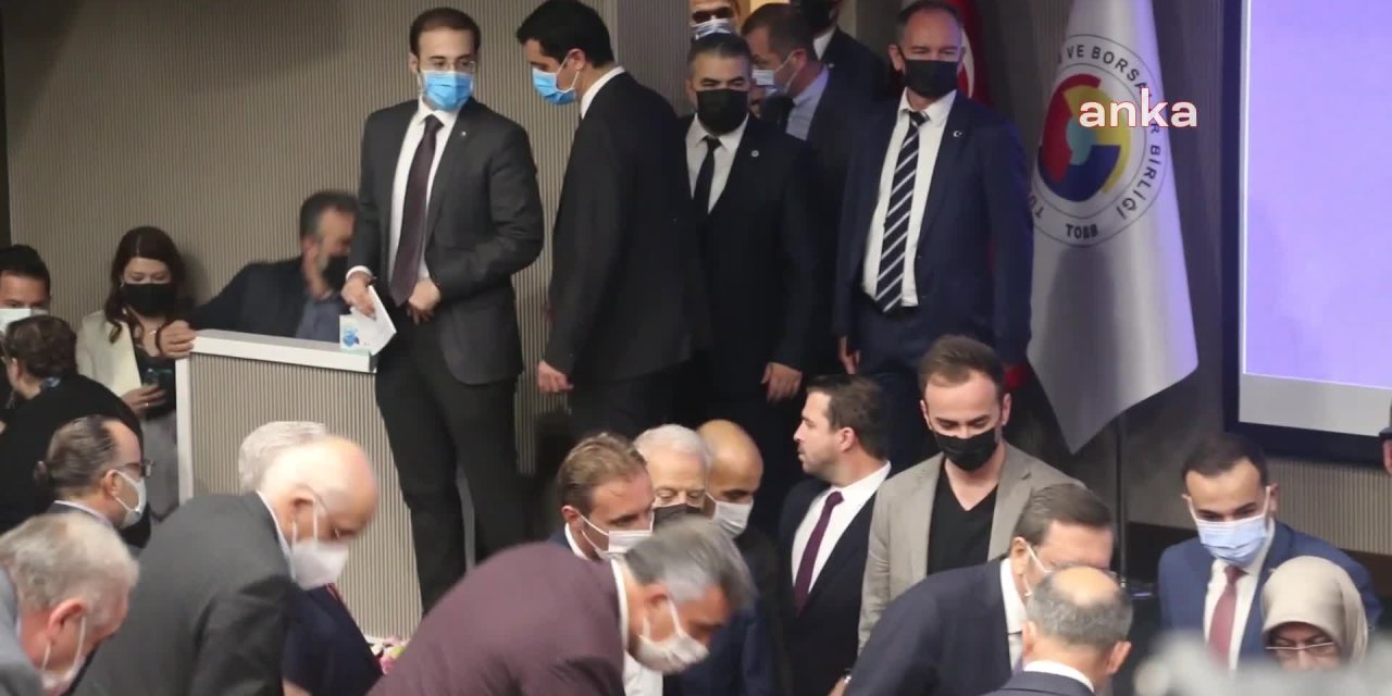 TOBB BAŞKANI HİSARCIKLIOĞLU: “PANDEMİ DÖNEMİNDE HİÇ BİLMEDİĞİMİZ BİR DENİZE AÇILDIK. BÖYLE BİR KRİZ GÖRMEDİK”