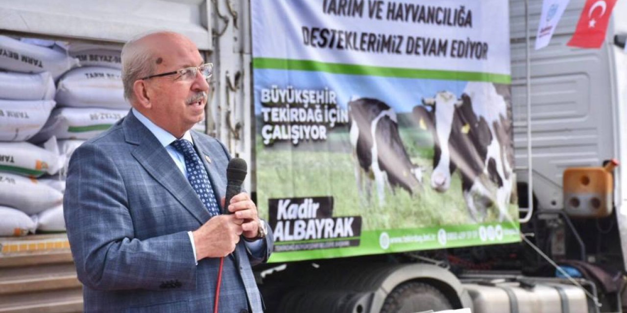 MALKARA’DA YEM BİTKİSİ TOHUM DAĞITIMI YAPILDI