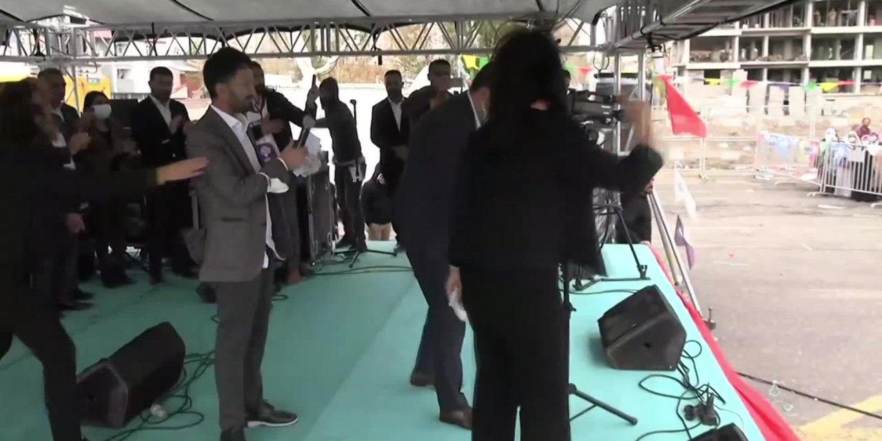 PERVİN BULDAN: "DOLAR 10 LİRAYA YAKLAŞTI. ONLAR SURİYE'YE GİTMEK İÇİN BİR KEZ DAHA YOL ARAMAYA BAŞLADI"