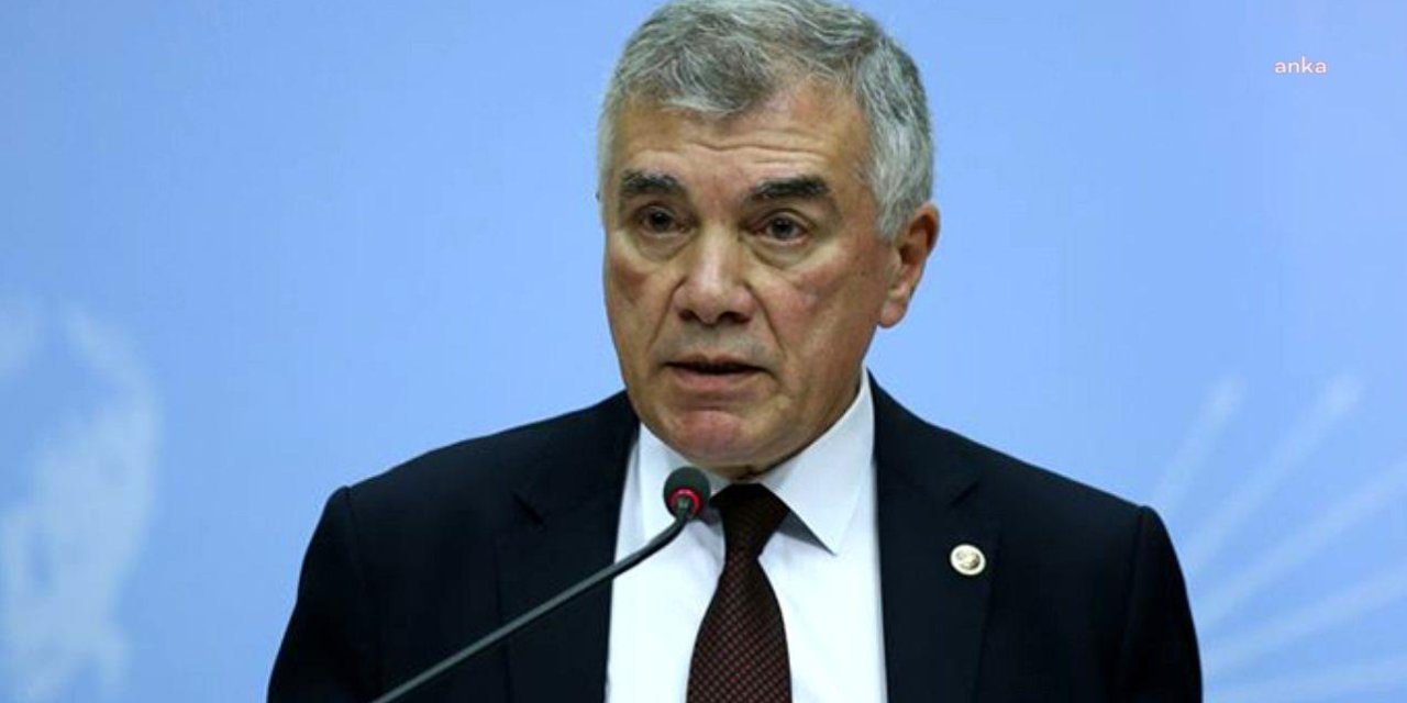 ÜNAL ÇEVİKÖZ, BAKAN SOYLU'YA TÜRKİYE’YE GİRİŞİ YASAKLANAN KKTC VATANDAŞLARINI SORDU