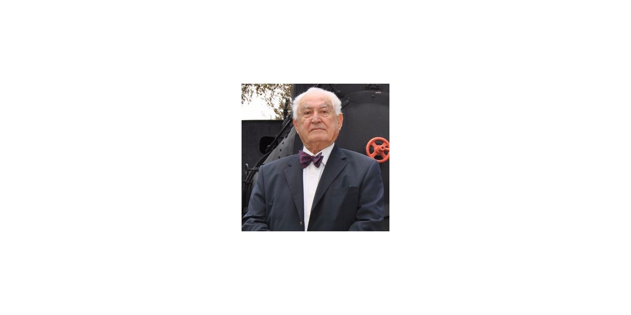 PROF. DR. ORHAN OĞUZ YAŞAMINI YİTİRDİ