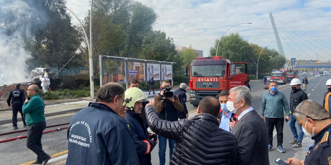 ABB BAŞKANI YAVAŞ, PATLAMA BÖLGESİNE GİDEREK BİLGİ ALDI
