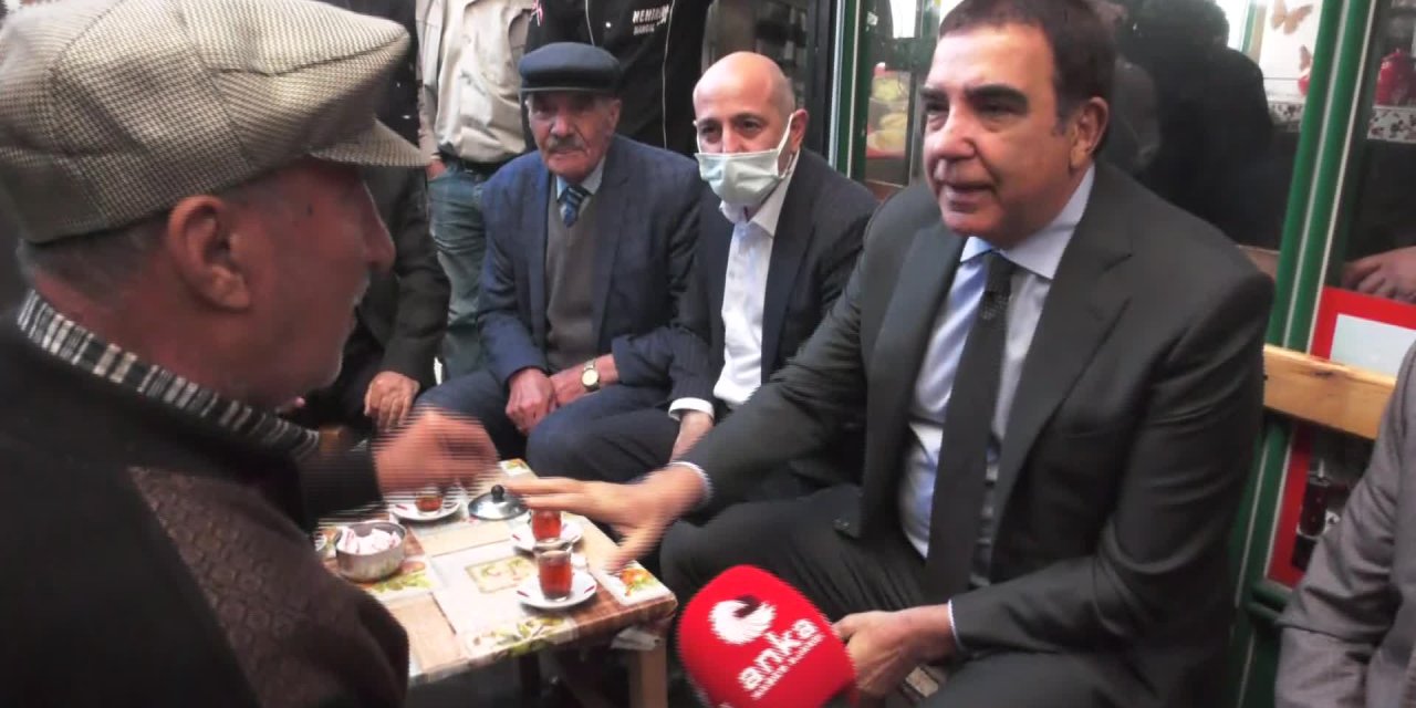 KARSLI YURTTAŞ, CHP’Lİ TOPRAK’A SORDU: “BU SARAYI KİMİN PARASI İLE YAPTIRDI BU ADAM”