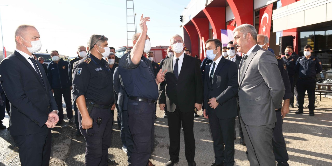 BAŞKENTTE YANGINLA MÜCADELEDE ÖNEMLİ ADIM: ASO 2 OSB’DEN ANKARA İTFAİYESİ’NE KÖPÜK KULESİ ARACI