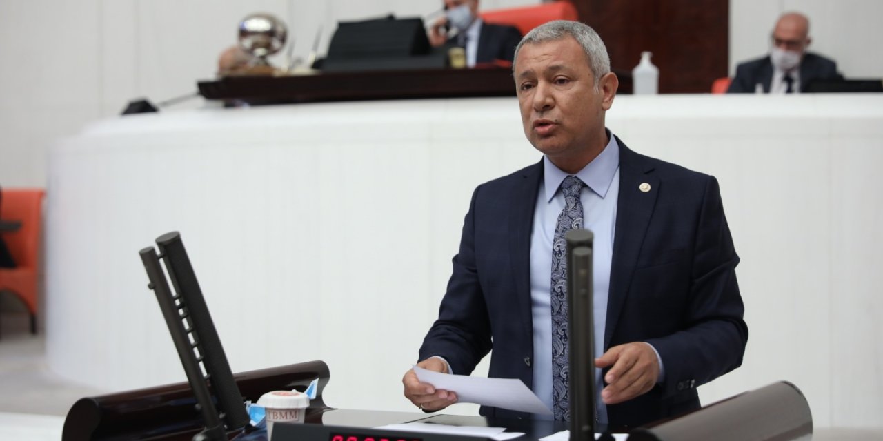 CHP’Lİ SÜMER: “ÇİFTÇİ GÜBRE ALACAK PARA BULAMAZKEN SARAY'IN ZİRAİ MADDELER HARCAMASI 9 MİLYON LİRA”
