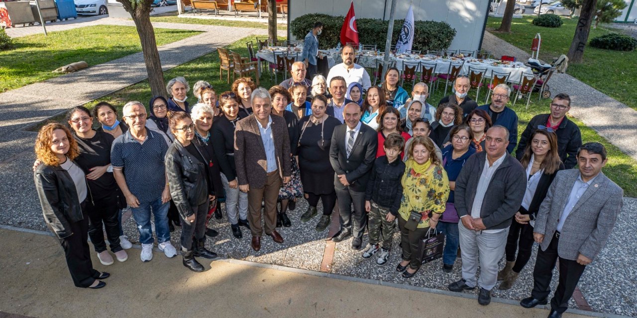 BAŞKAN SOYER DEPREMZEDELERLE BULUŞTU