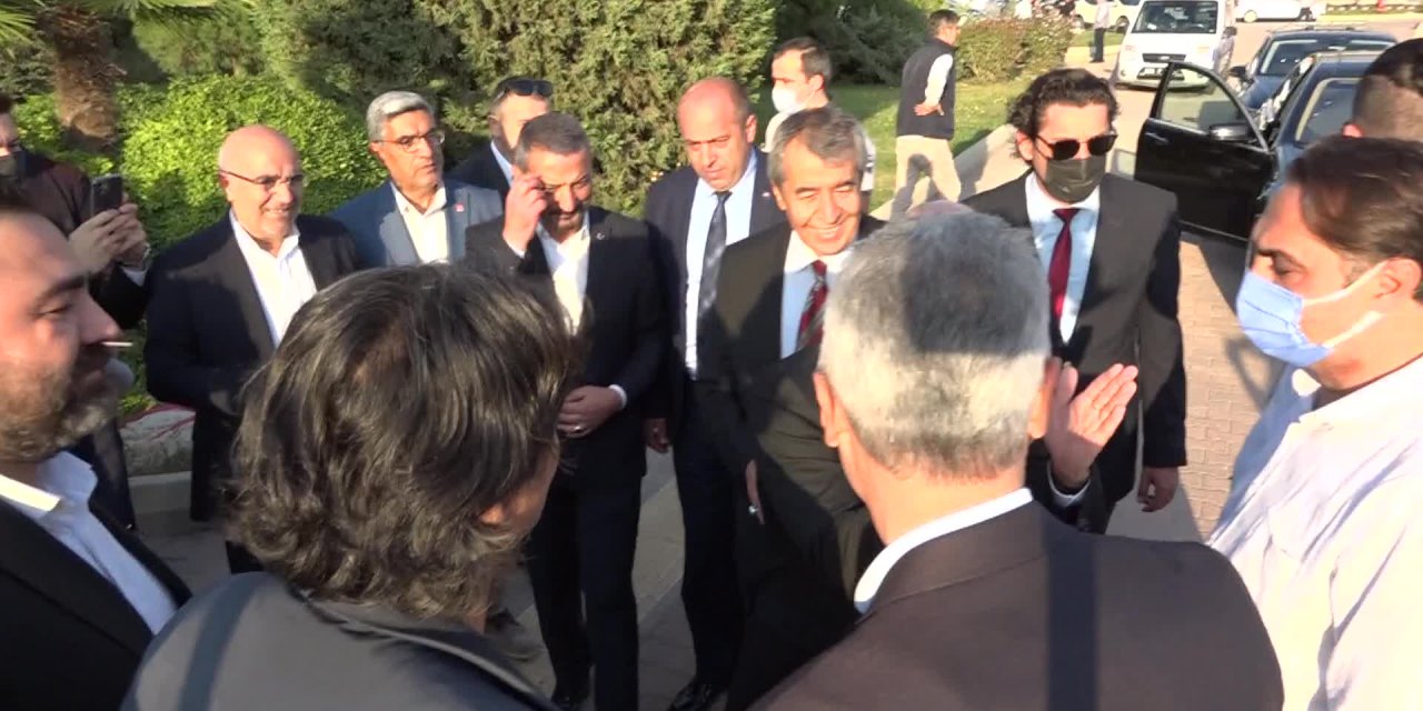 İZMİR METRO A.Ş.'DE TOPLU SÖZLEŞME SEVİNCİ... EN DÜŞÜK BRÜT MAAŞ 7 BİN 553 TL OLDU