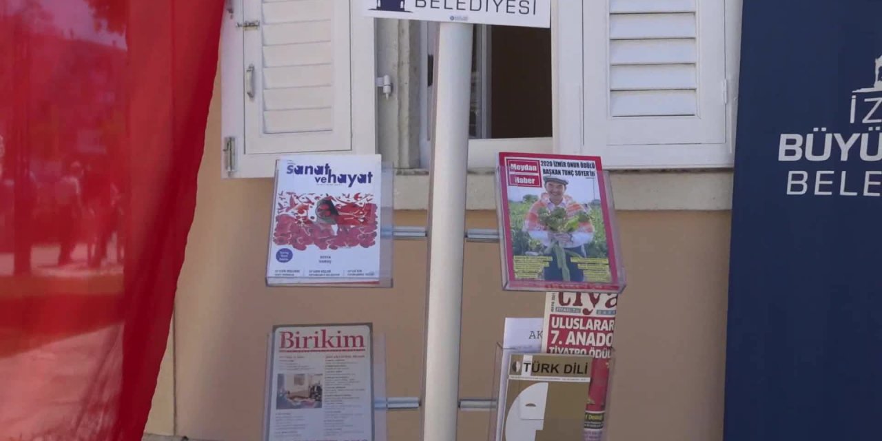 TUNÇ SOYER, BUCA’DA IŞILAY SAYGIN KÜTÜPHANESİ’Nİ AÇTI
